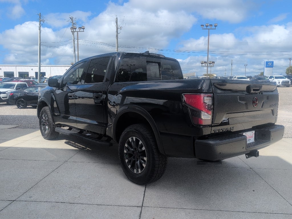 2024 Nissan Titan Crew Cab PRO-4X®