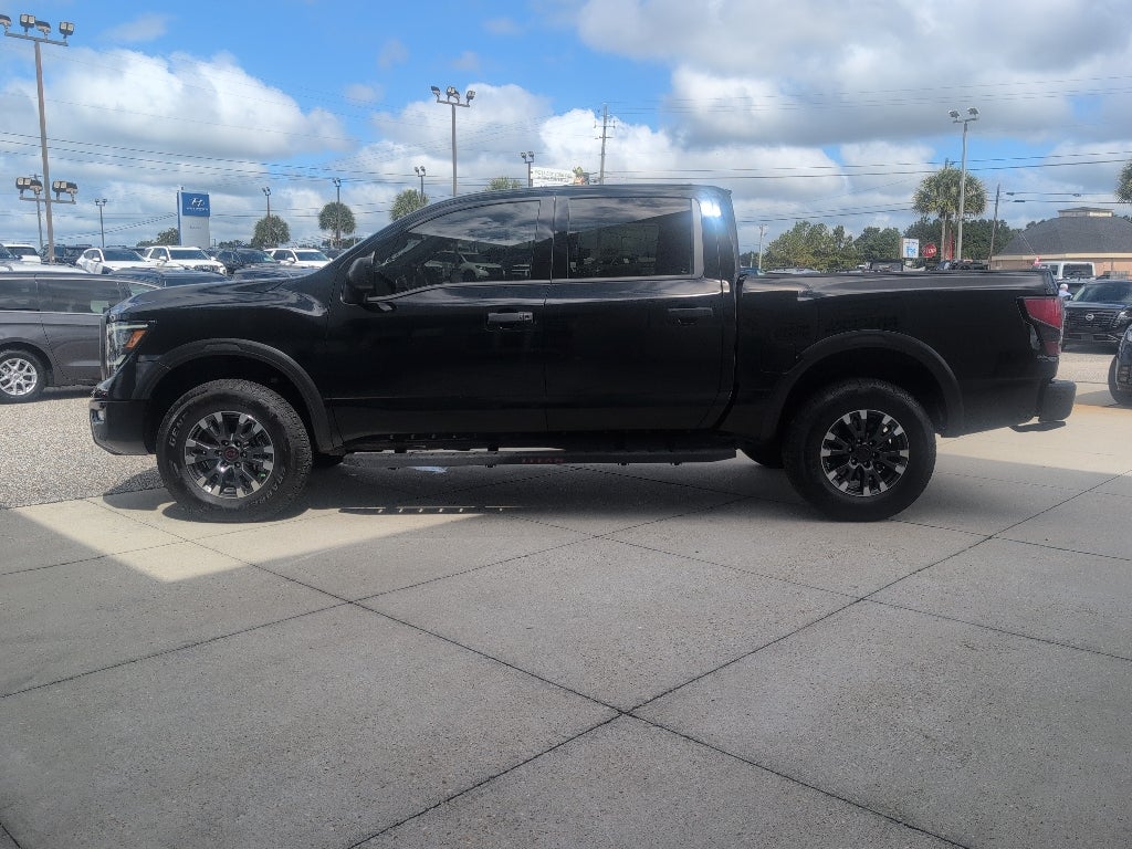 2024 Nissan Titan Crew Cab PRO-4X®
