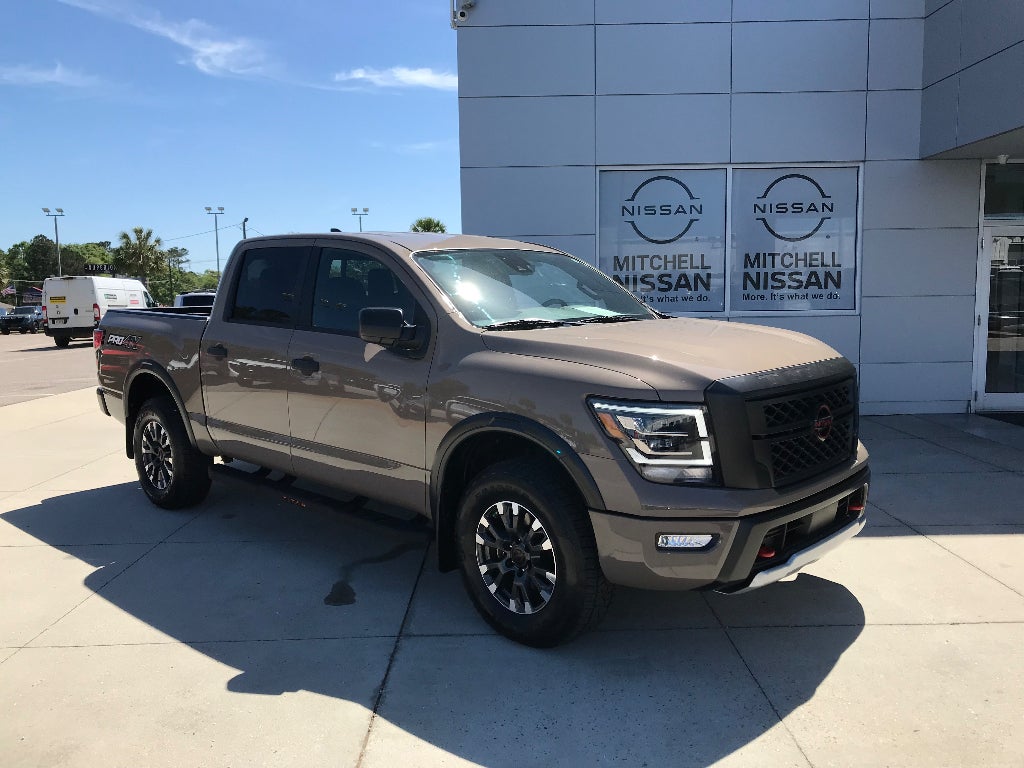 2024 Nissan Titan Crew Cab PRO-4X®