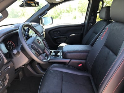 2024 Nissan Titan Crew Cab PRO-4X®