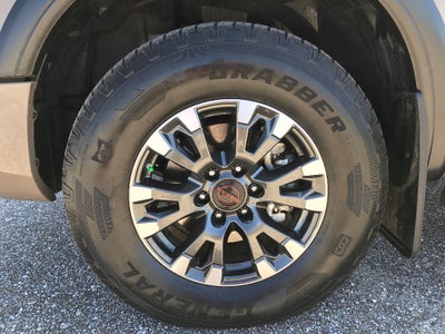 2024 Nissan Titan Crew Cab PRO-4X®