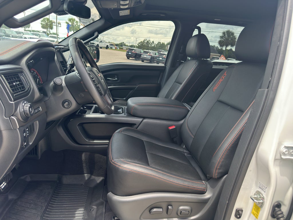 2023 Nissan Titan Crew Cab PRO-4X®