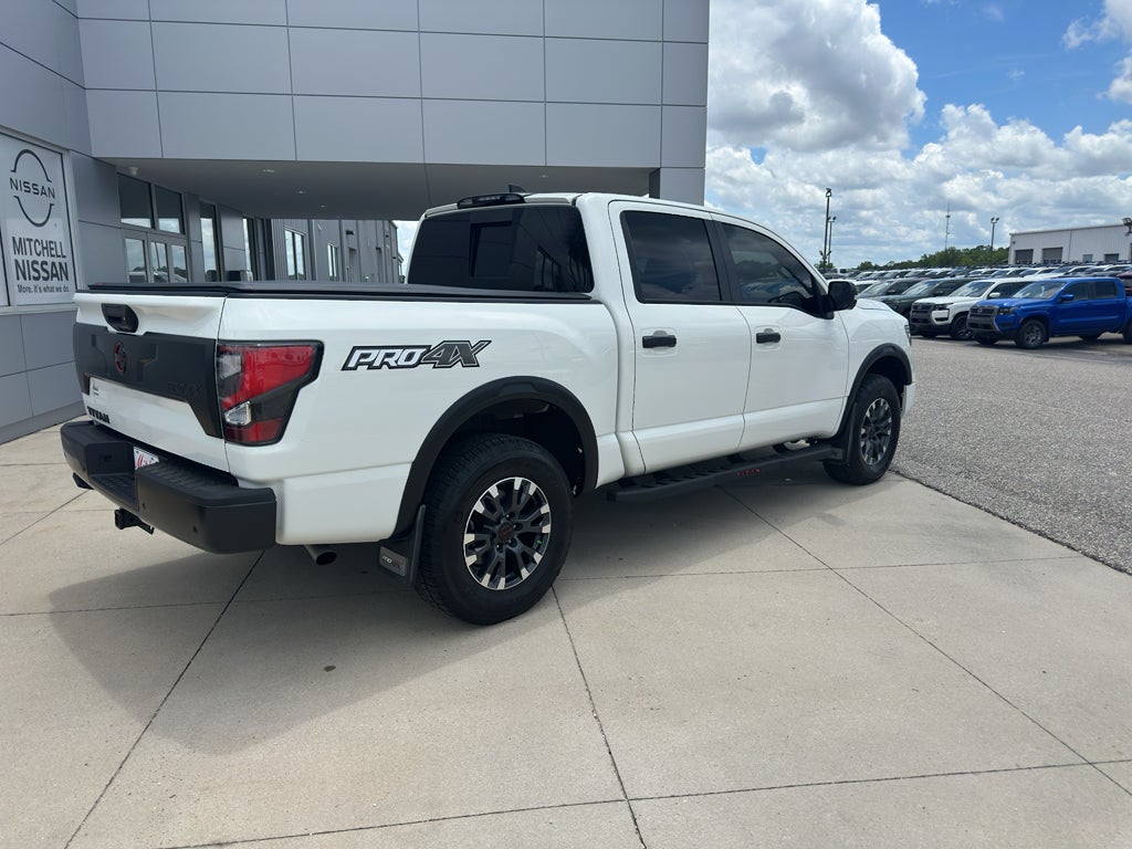 2023 Nissan Titan Crew Cab PRO-4X®