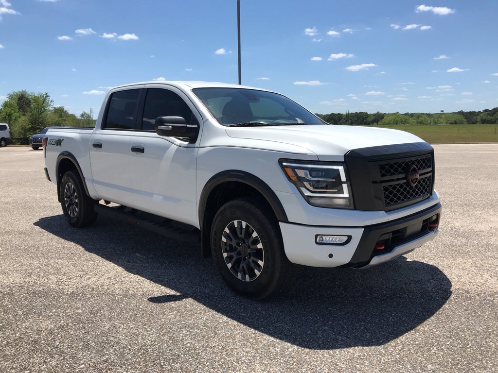 2024 Nissan Titan Crew Cab PRO-4X®