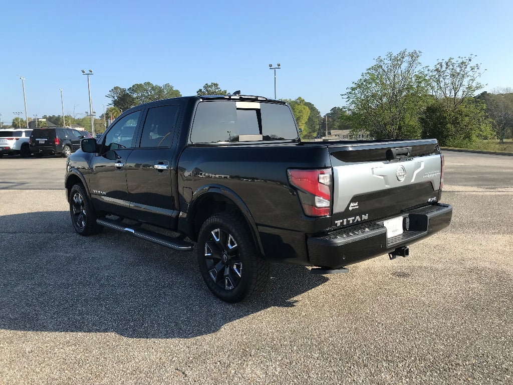2023 Nissan Titan Platinum Reserve