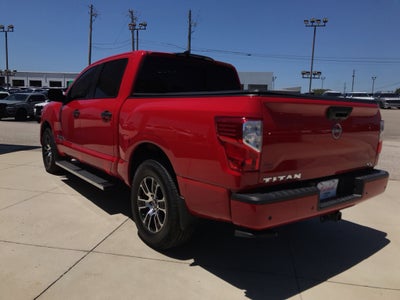 2024 Nissan Titan Crew Cab SV