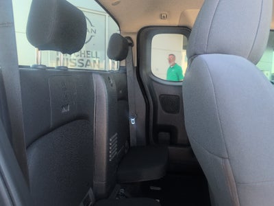 2023 Nissan Frontier S