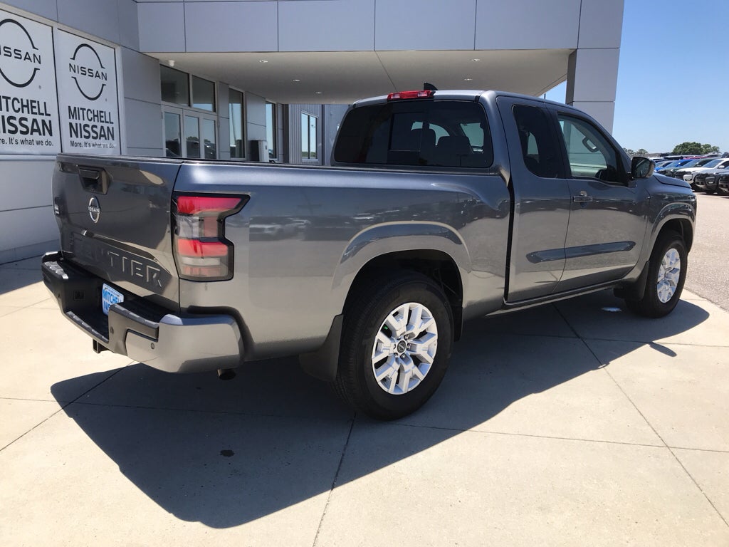 2024 Nissan Frontier King Cab® SV