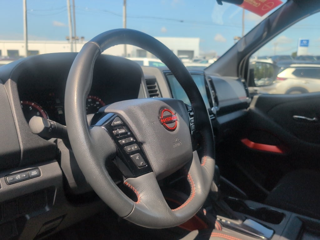 2023 Nissan Frontier Crew Cab PRO-X®