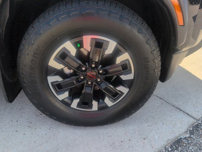 2023 Nissan Frontier Crew Cab PRO-X®