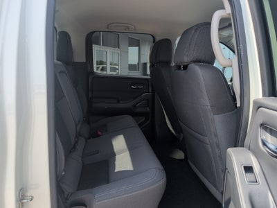 2025 Nissan Frontier Crew Cab SV