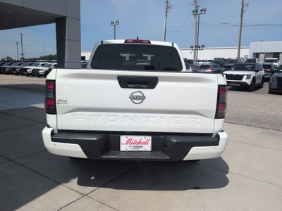 2025 Nissan Frontier Crew Cab SV