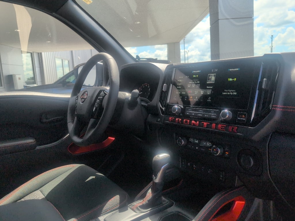 2027 Nissan Frontier Crew Cab PRO-X®