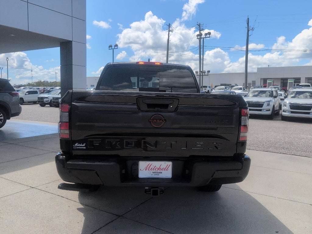 2027 Nissan Frontier Crew Cab PRO-X®