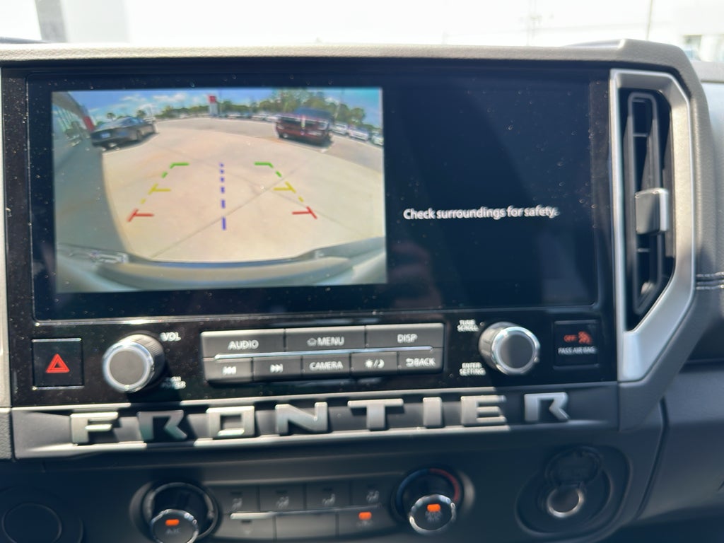 2026 Nissan Frontier Crew Cab SV