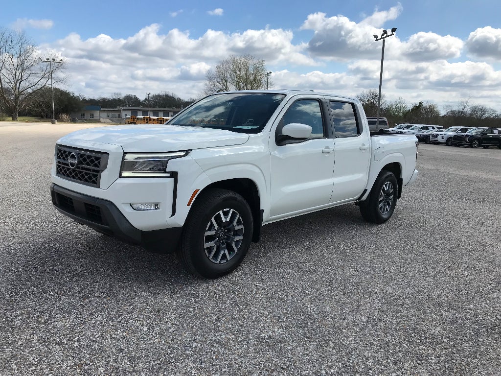 2024 Nissan Frontier Crew Cab SL