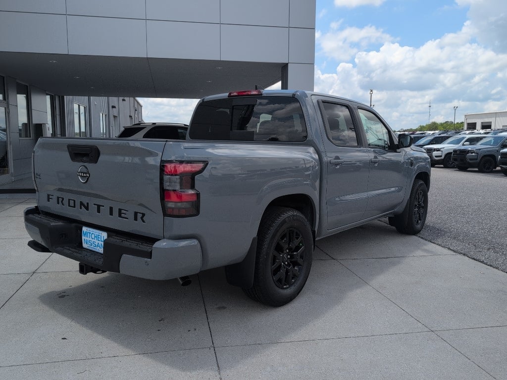 2026 Nissan Frontier Crew Cab SV