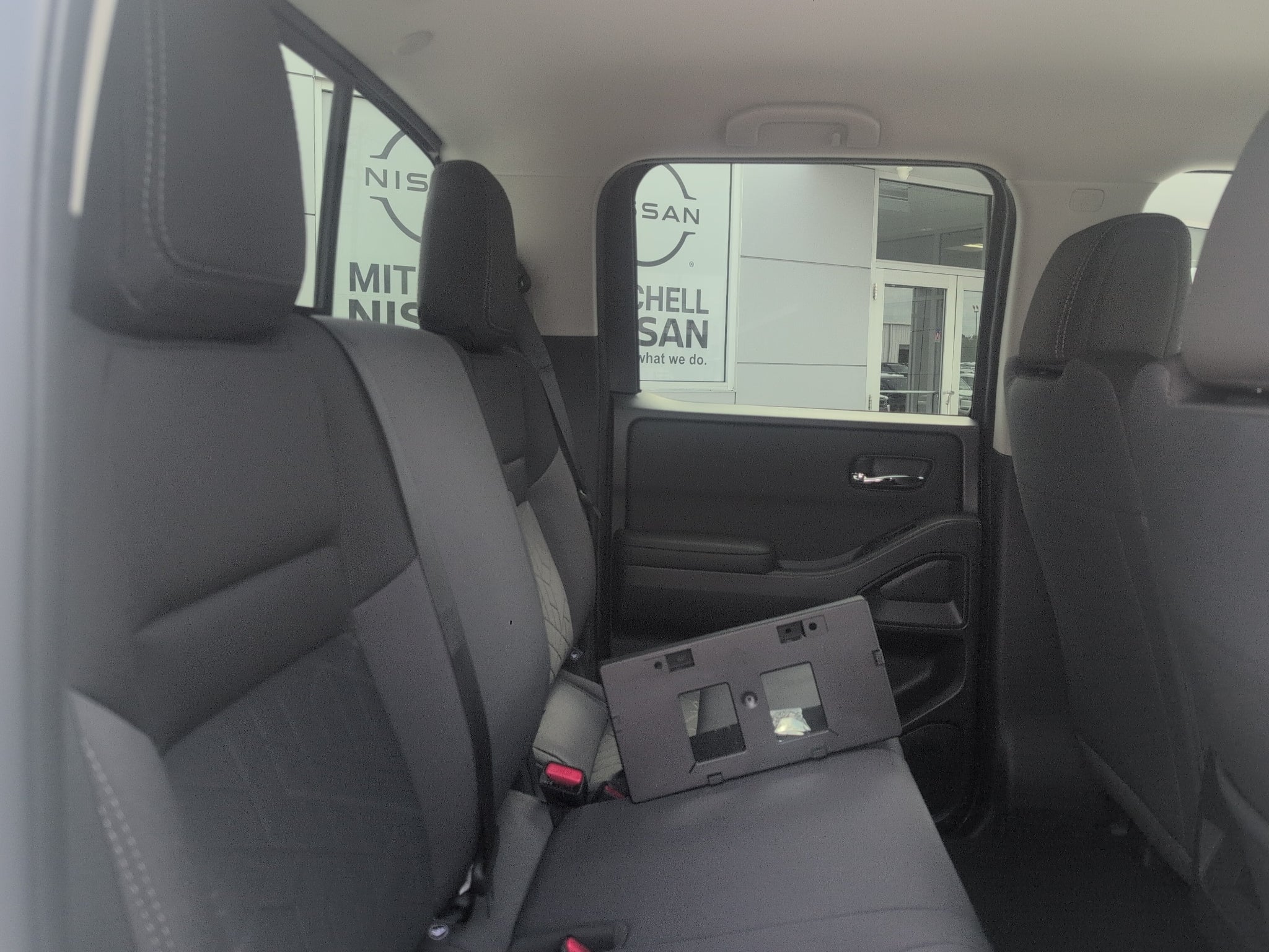 2027 Nissan Frontier Crew Cab SV