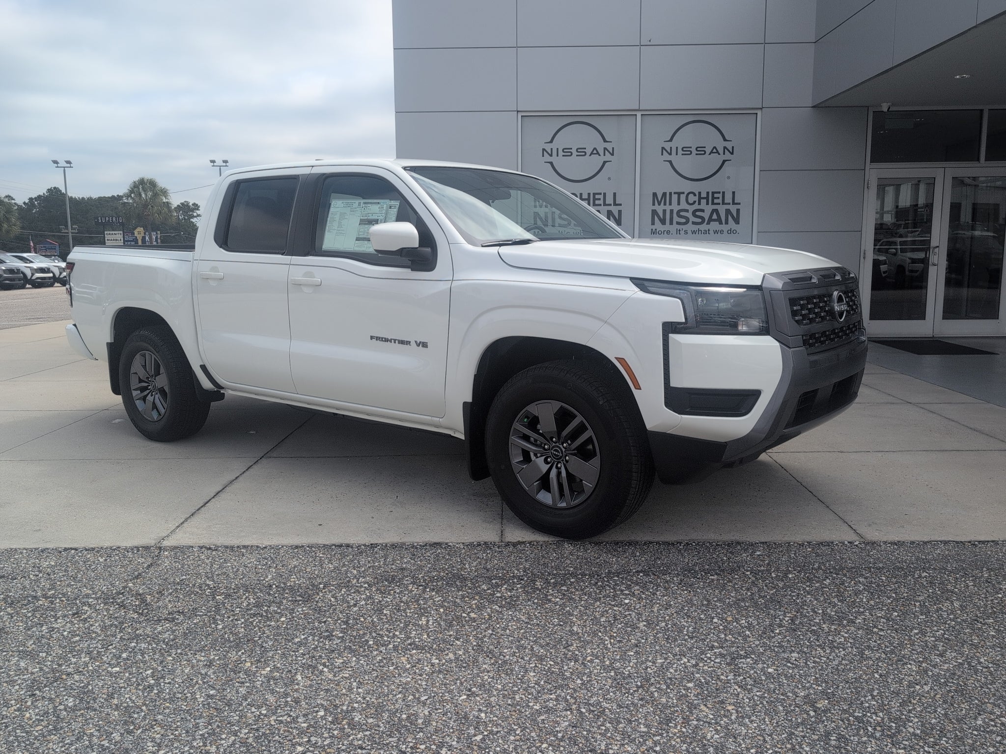 2027 Nissan Frontier Crew Cab SV