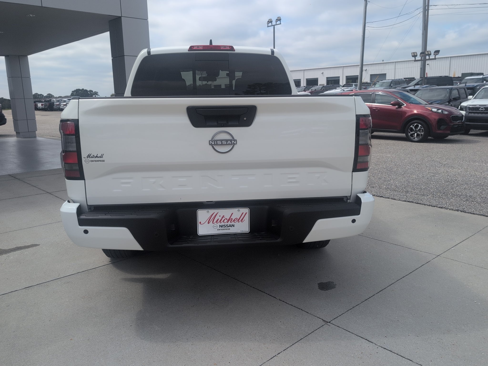 2027 Nissan Frontier Crew Cab SV