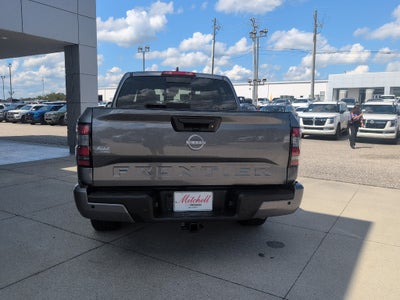 2027 Nissan Frontier SV