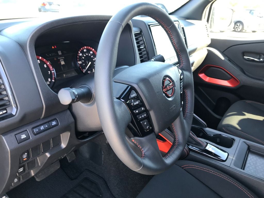 2024 Nissan Frontier Crew Cab PRO-X®