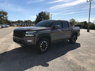 2024 Nissan Frontier Crew Cab PRO-X®