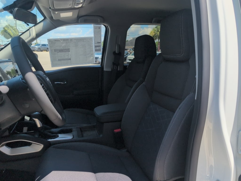 2027 Nissan Frontier SV