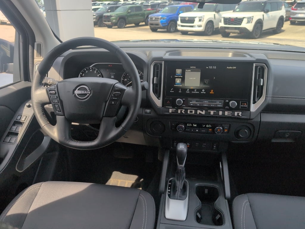2025 Nissan Frontier Crew Cab SV