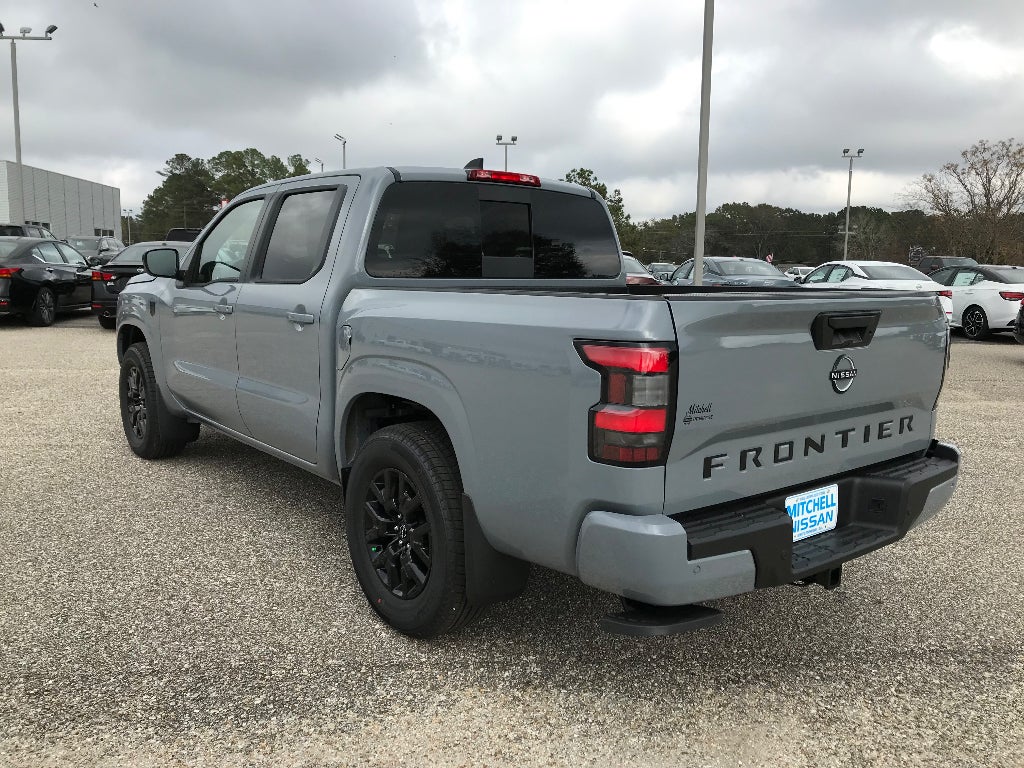 2026 Nissan Frontier Crew Cab SV