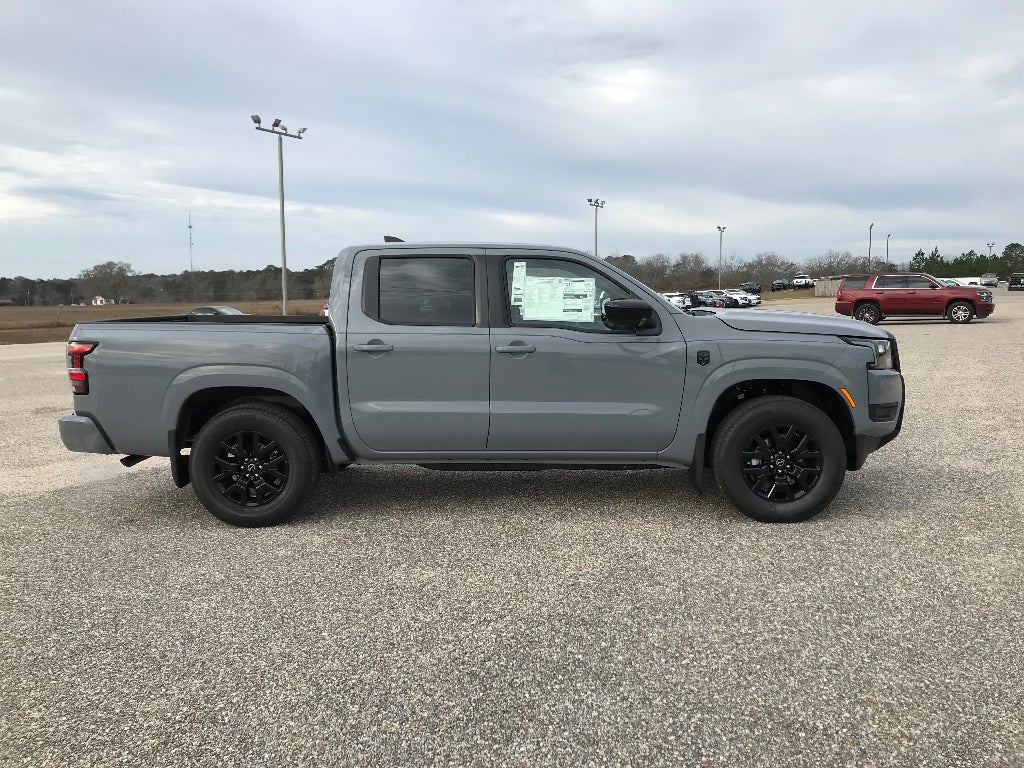 2026 Nissan Frontier Crew Cab SV