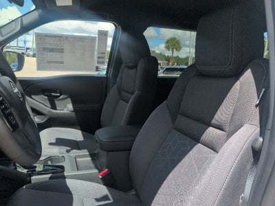 2027 Nissan Frontier Crew Cab SV