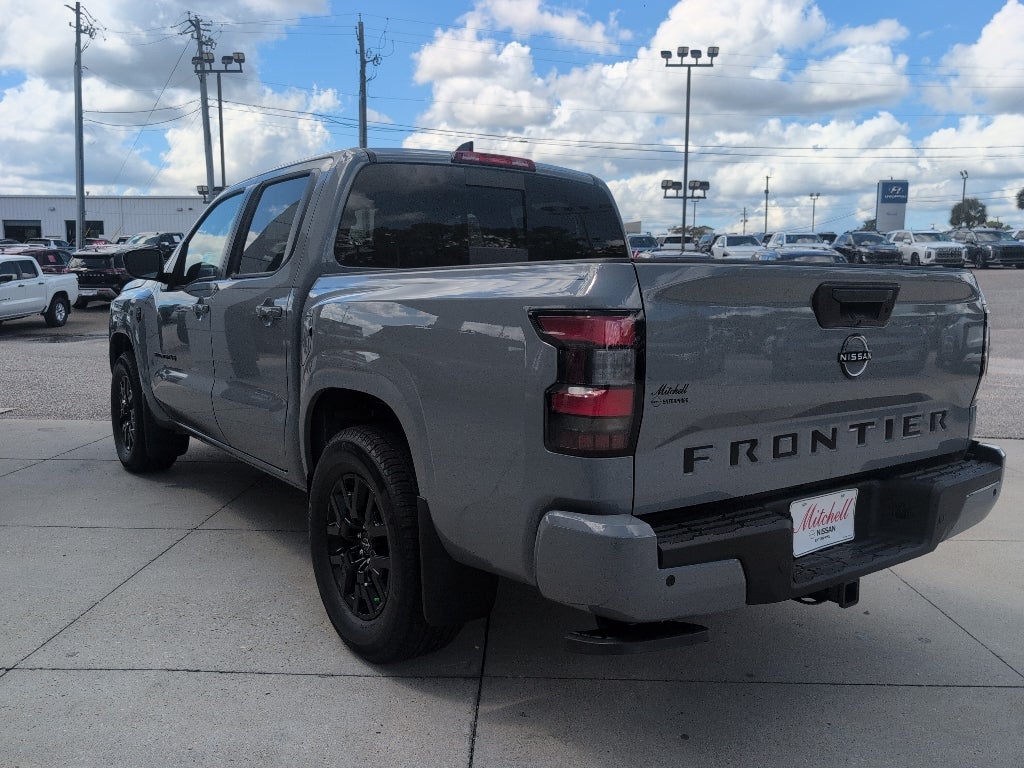 2027 Nissan Frontier Crew Cab SV