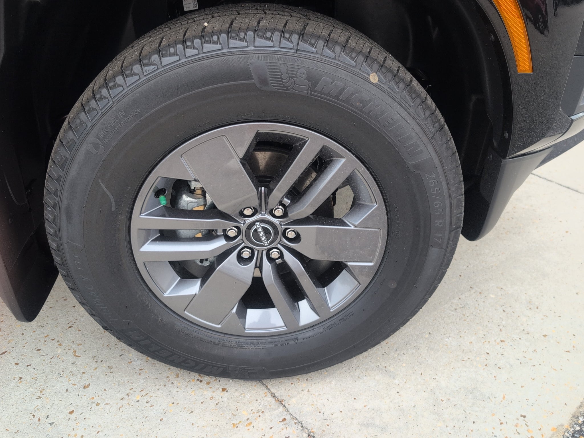 2027 Nissan Frontier Crew Cab SV