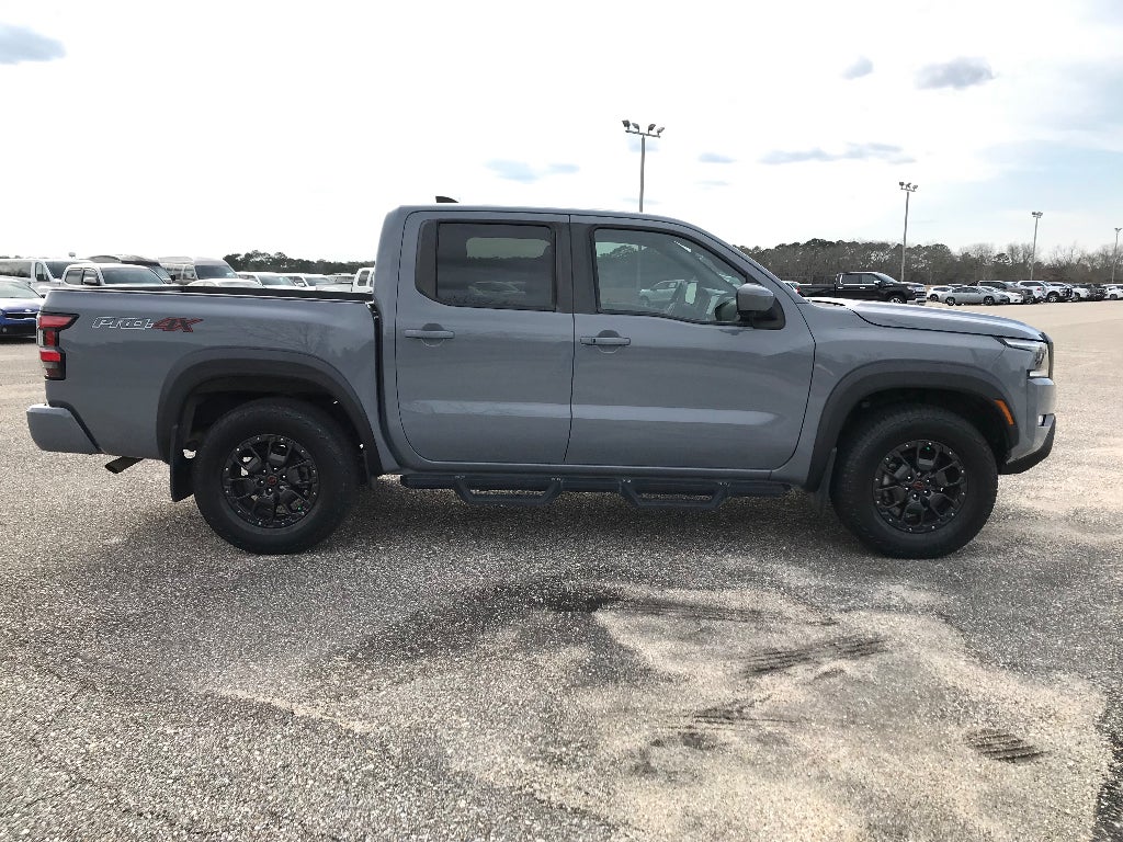 2022 Nissan Frontier Crew Cab PRO-4X®