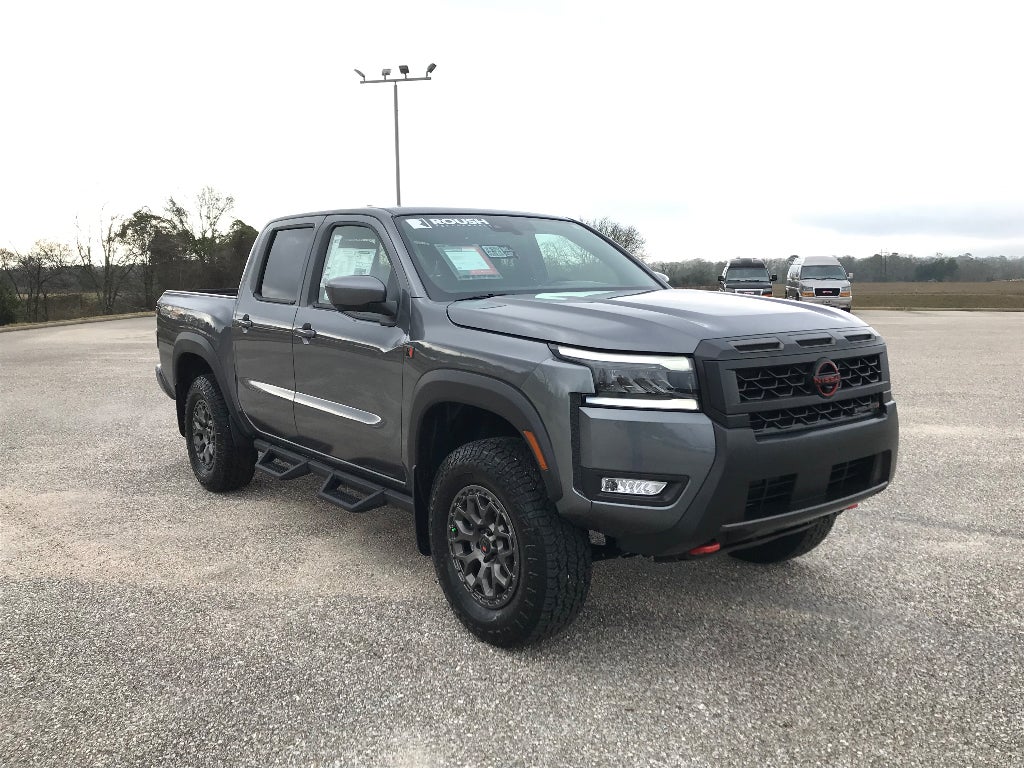 2026 Nissan Frontier PRO-4X w/R Package