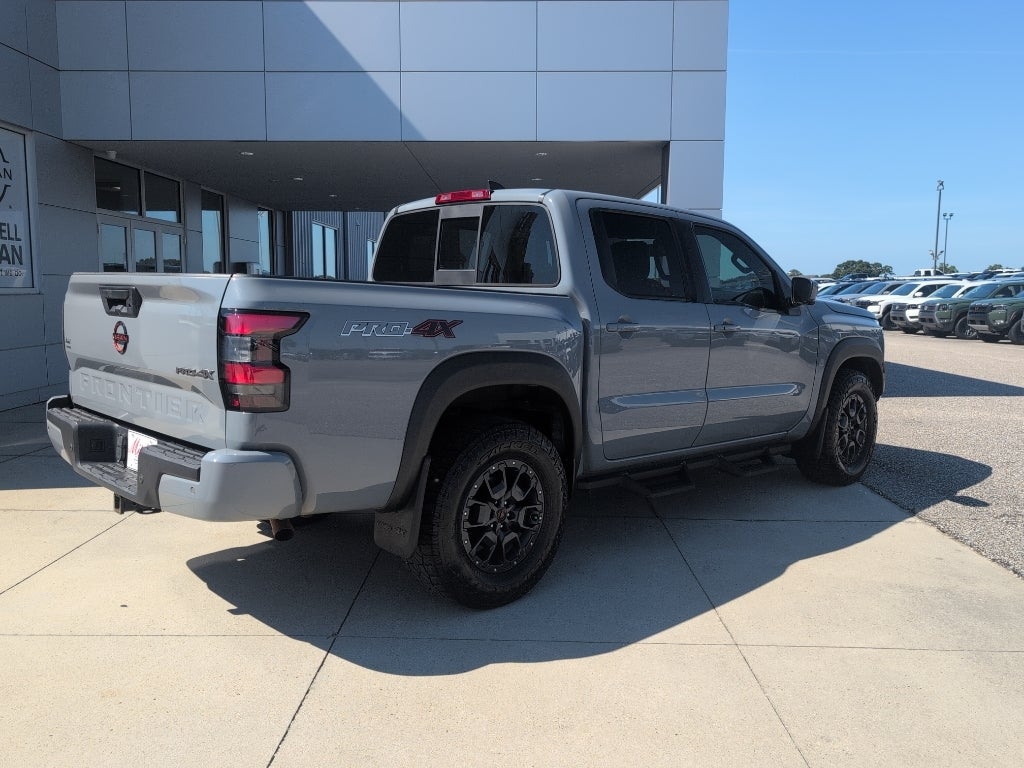 2022 Nissan Frontier Crew Cab PRO-4X®