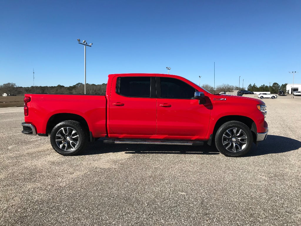 2022 Chevrolet Silverado LT