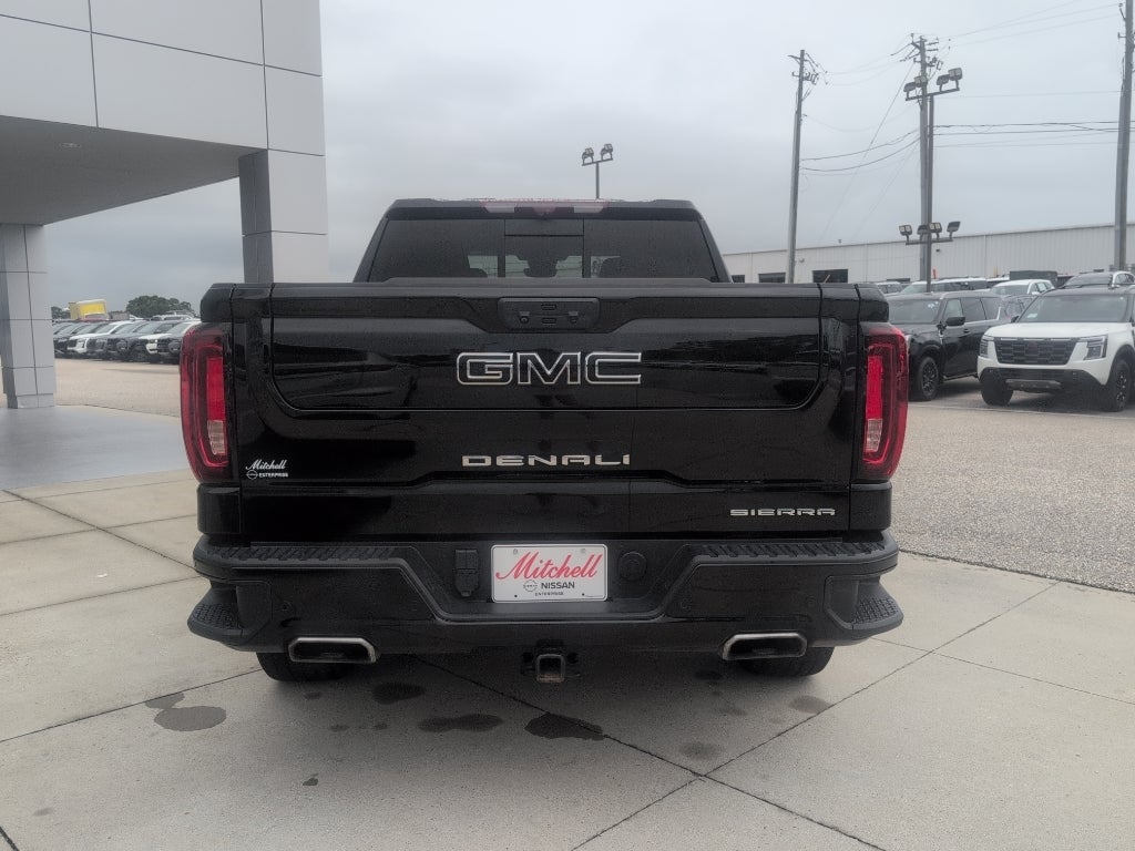 2022 GMC Sierra Denali