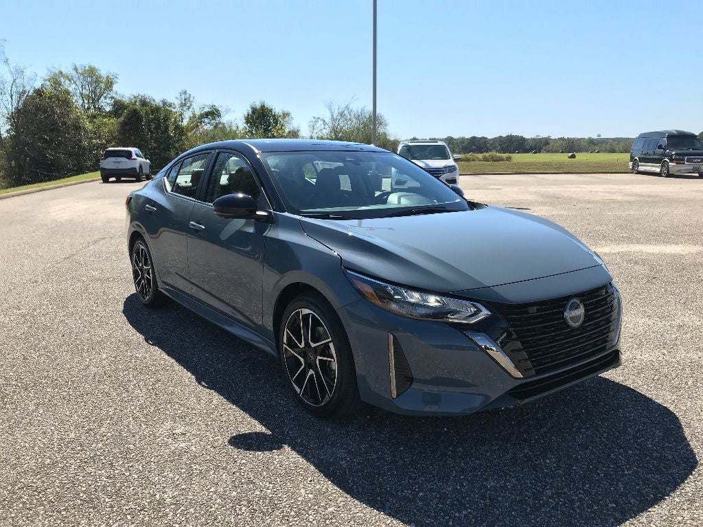 2025 Nissan Sentra SR