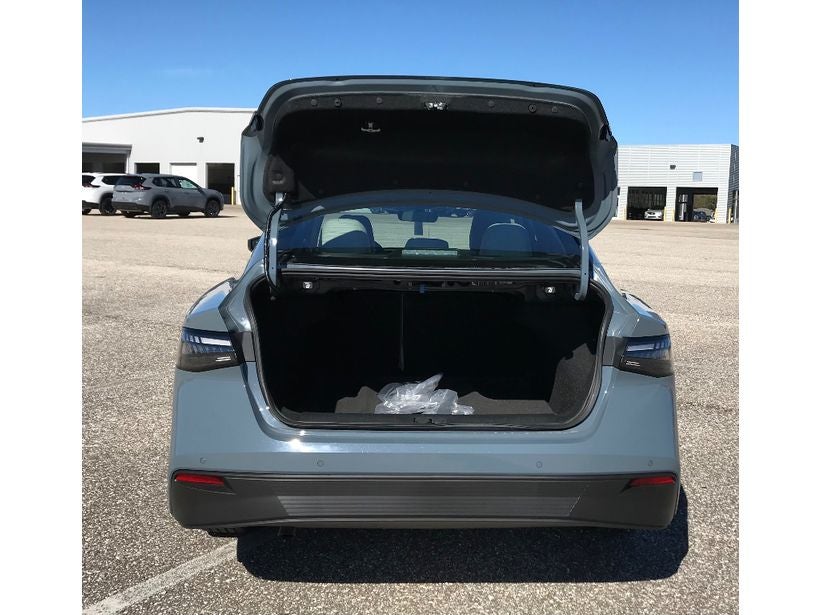 2026 Nissan Sentra SL