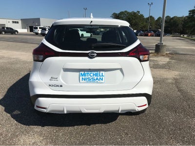 2025 Nissan Kicks Play S