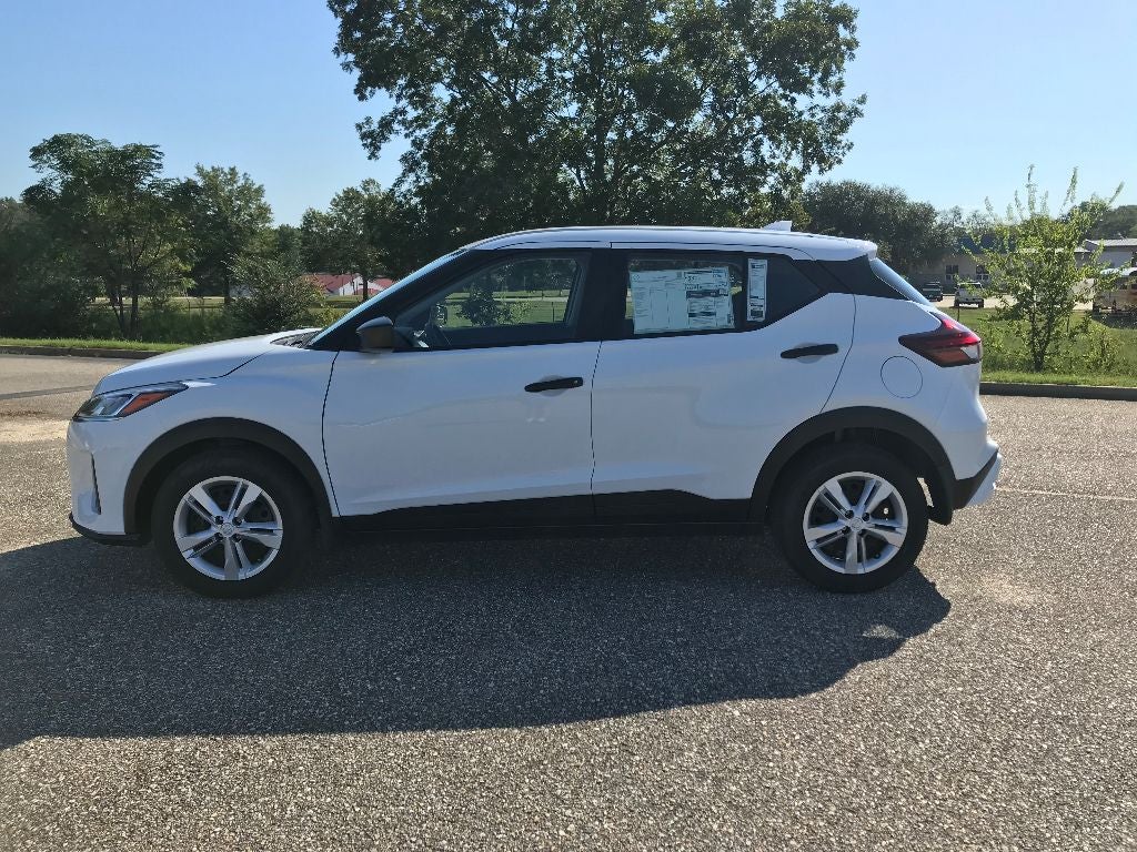 2025 Nissan Kicks Play S