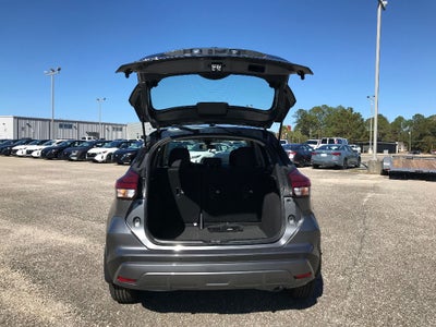 2025 Nissan Kicks Play S