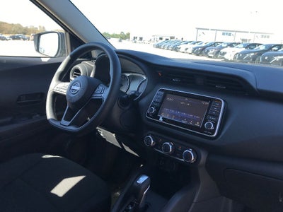 2025 Nissan Kicks Play S