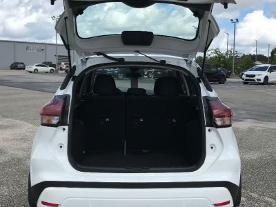 2025 Nissan Kicks Play S