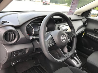 2025 Nissan Kicks Play S