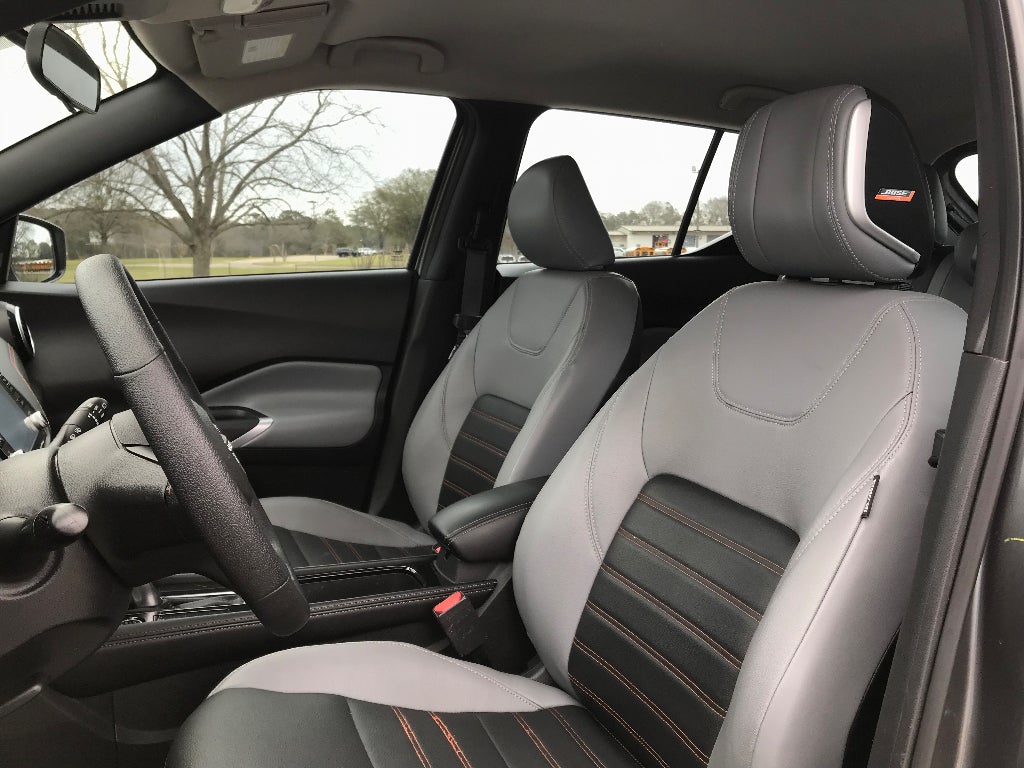 2024 Nissan Kicks SR