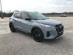 2022 Nissan Kicks SR