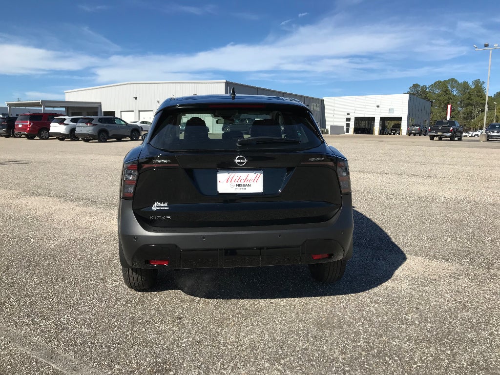 2026 Nissan Kicks S